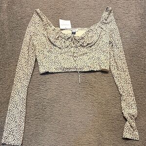 American Eagle Black and White Patterned Crop Top